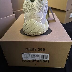 Yeezy 500